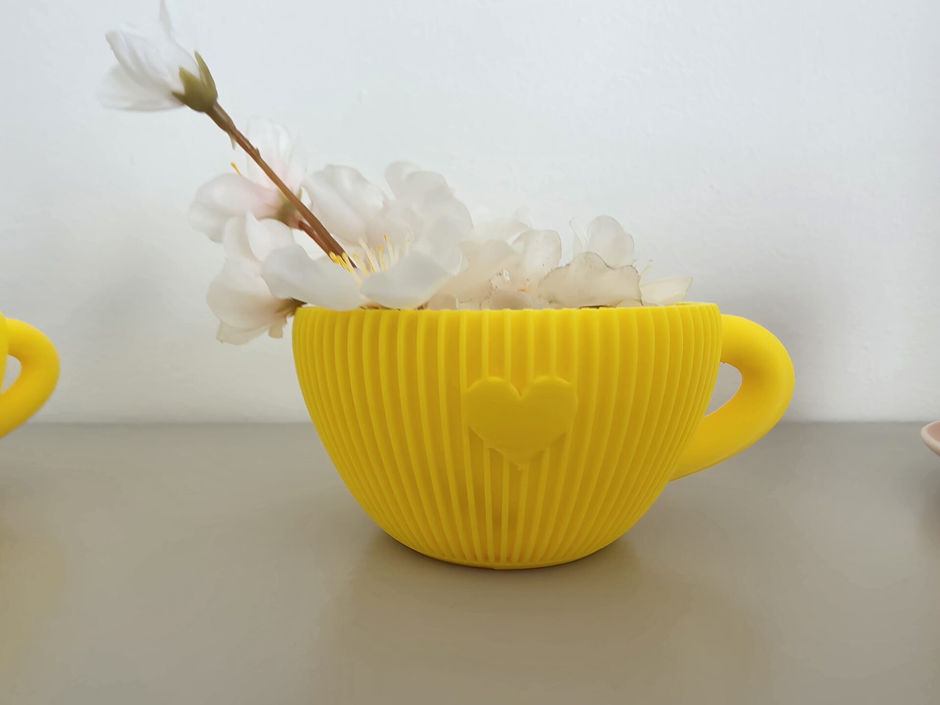 Dekorative Tasse mit Teller (auch als Set) – Bild 3