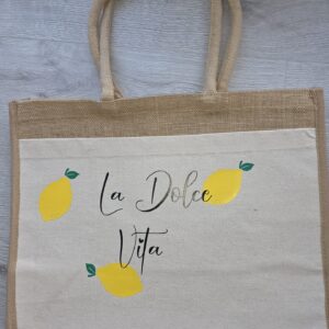 Stilvolle Tasche groß und klein